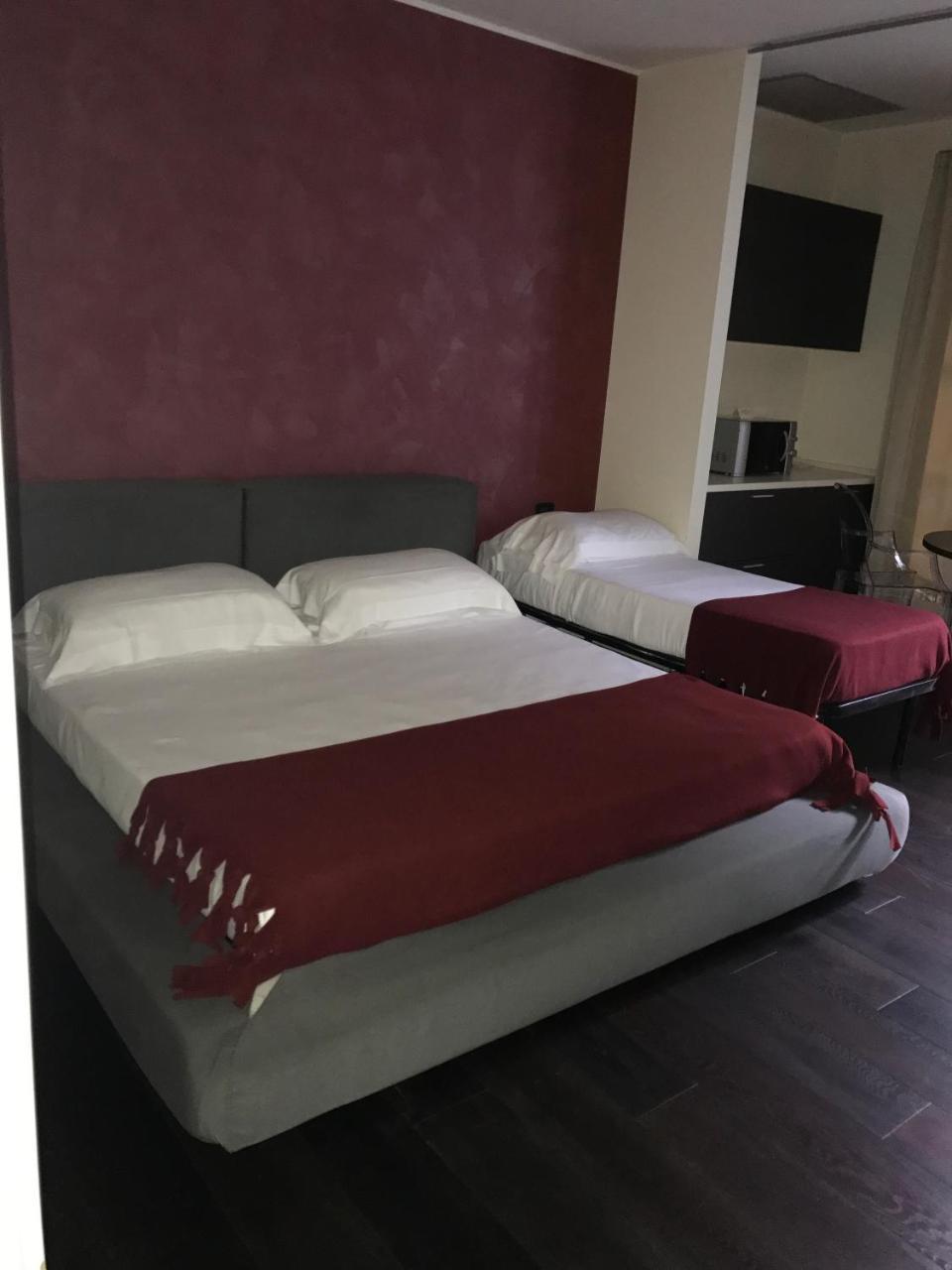 Joia Hotel & Luxury Apartments Rta Brusaporto Exteriör bild